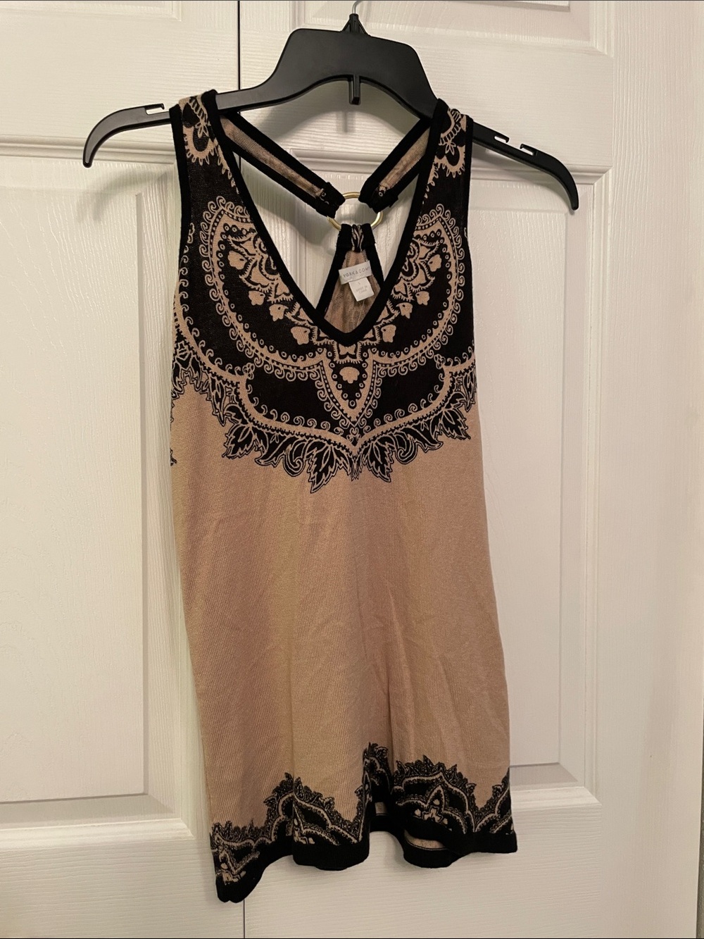 NWT NEW YORK & COMPANY Racerback Tank Top Knit with Lace Look & Good Tone Detail